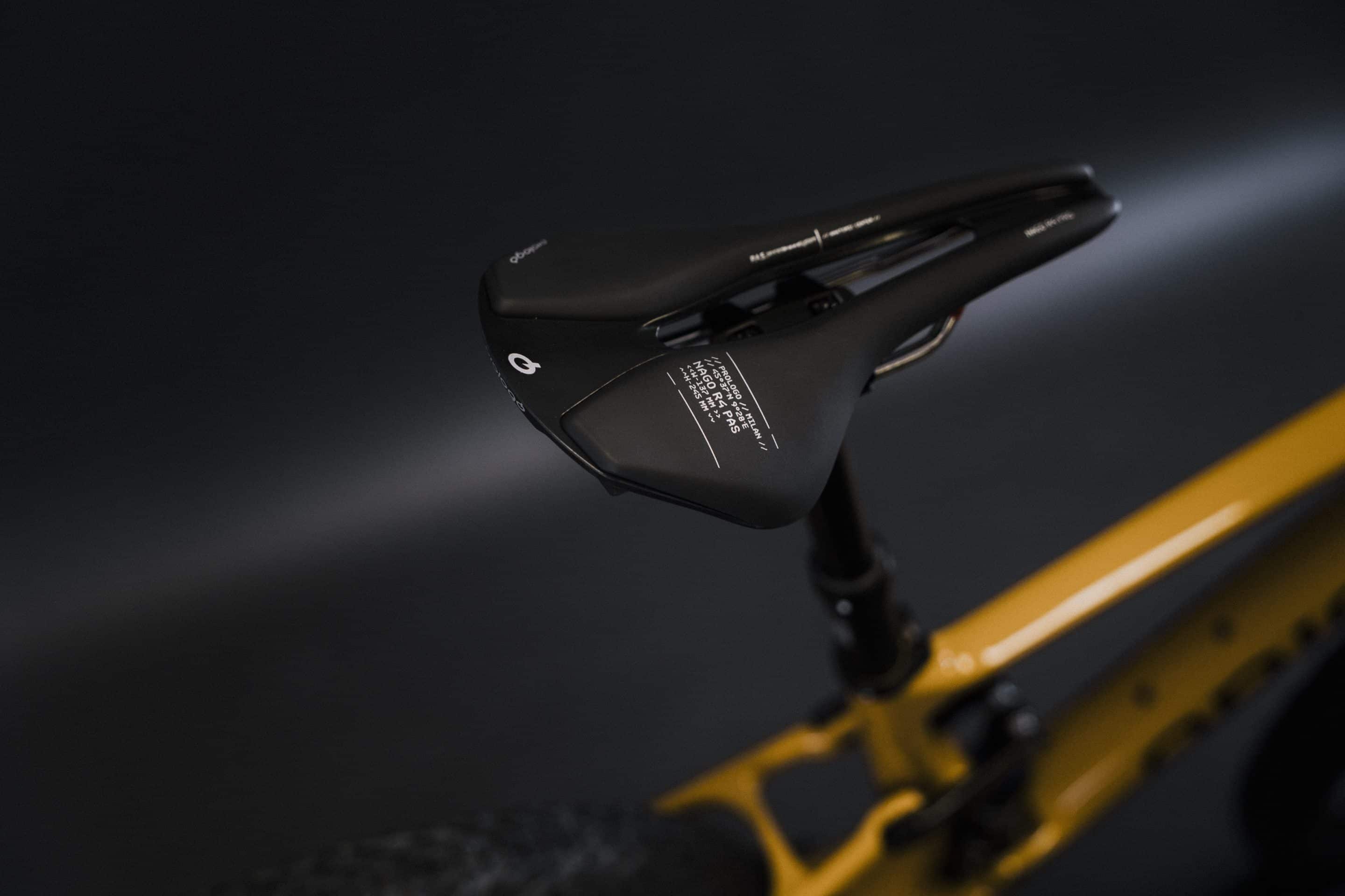 Selle Prologo sur le VTT Theoreme FS Team Edition Origine Racing Division Selle Prologo sur le VTT Theoreme FS Team Edition Origine Racing Division