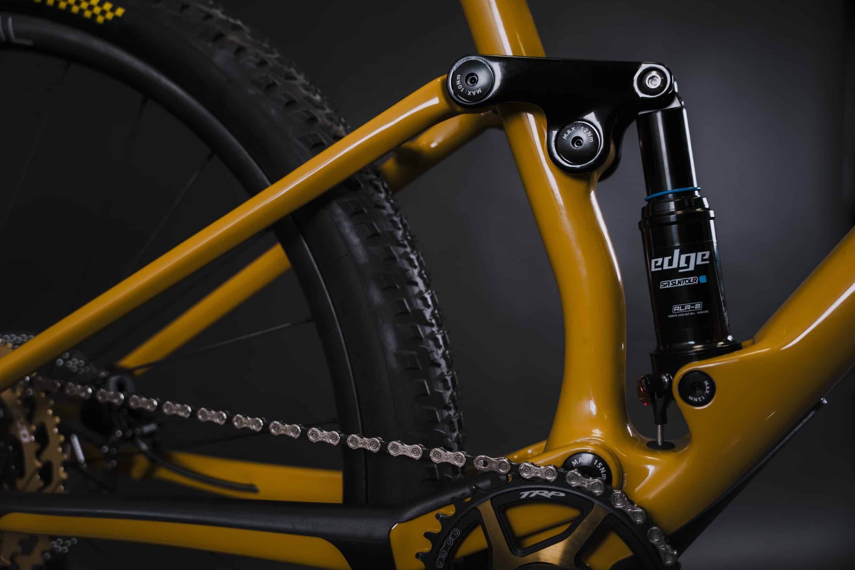 Suspension Suntour sur le VTT Theoreme FS Team Edition Origine Racing Division Suspension Suntour sur le VTT Theoreme FS Team Edition Origine Racing Division