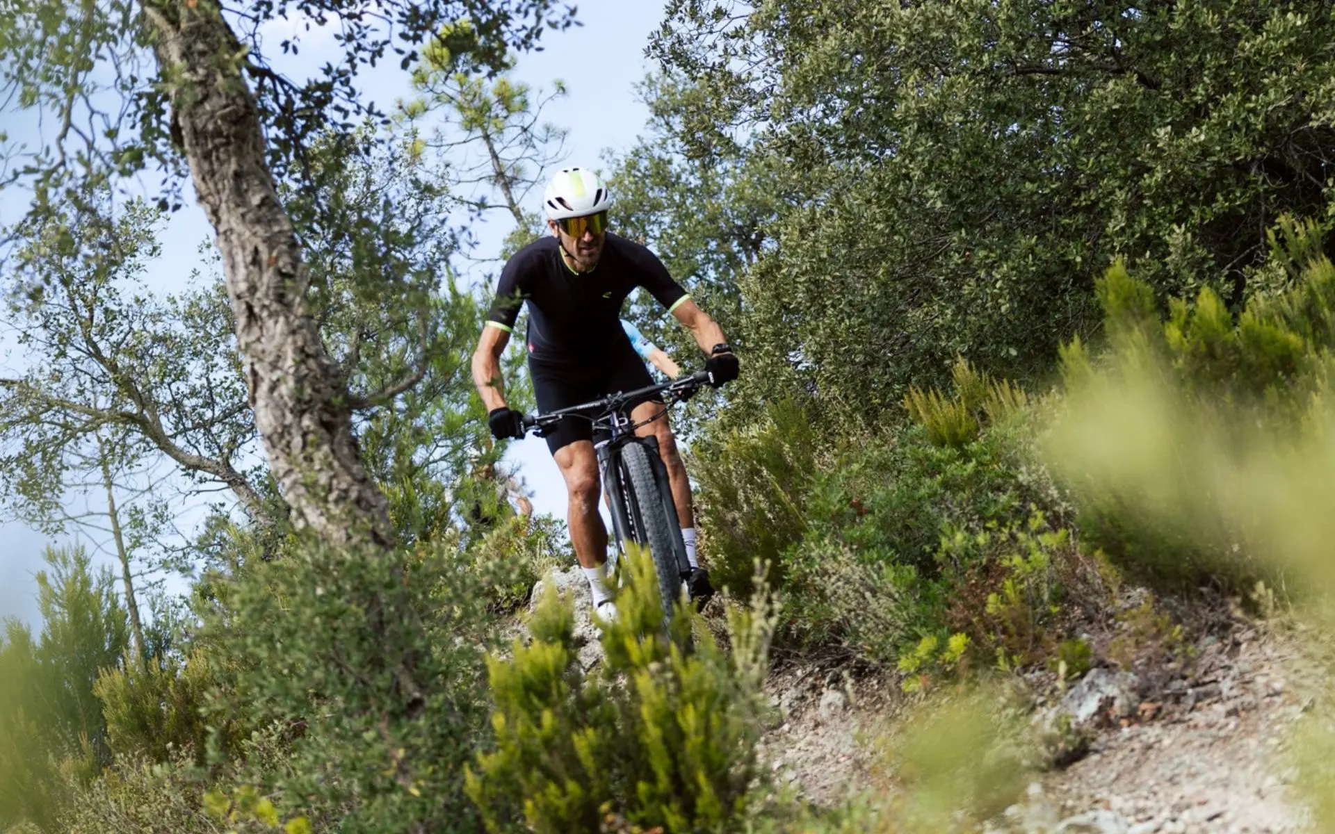 Julien Absalon sur le prototype VTT 32 pouces de Origine