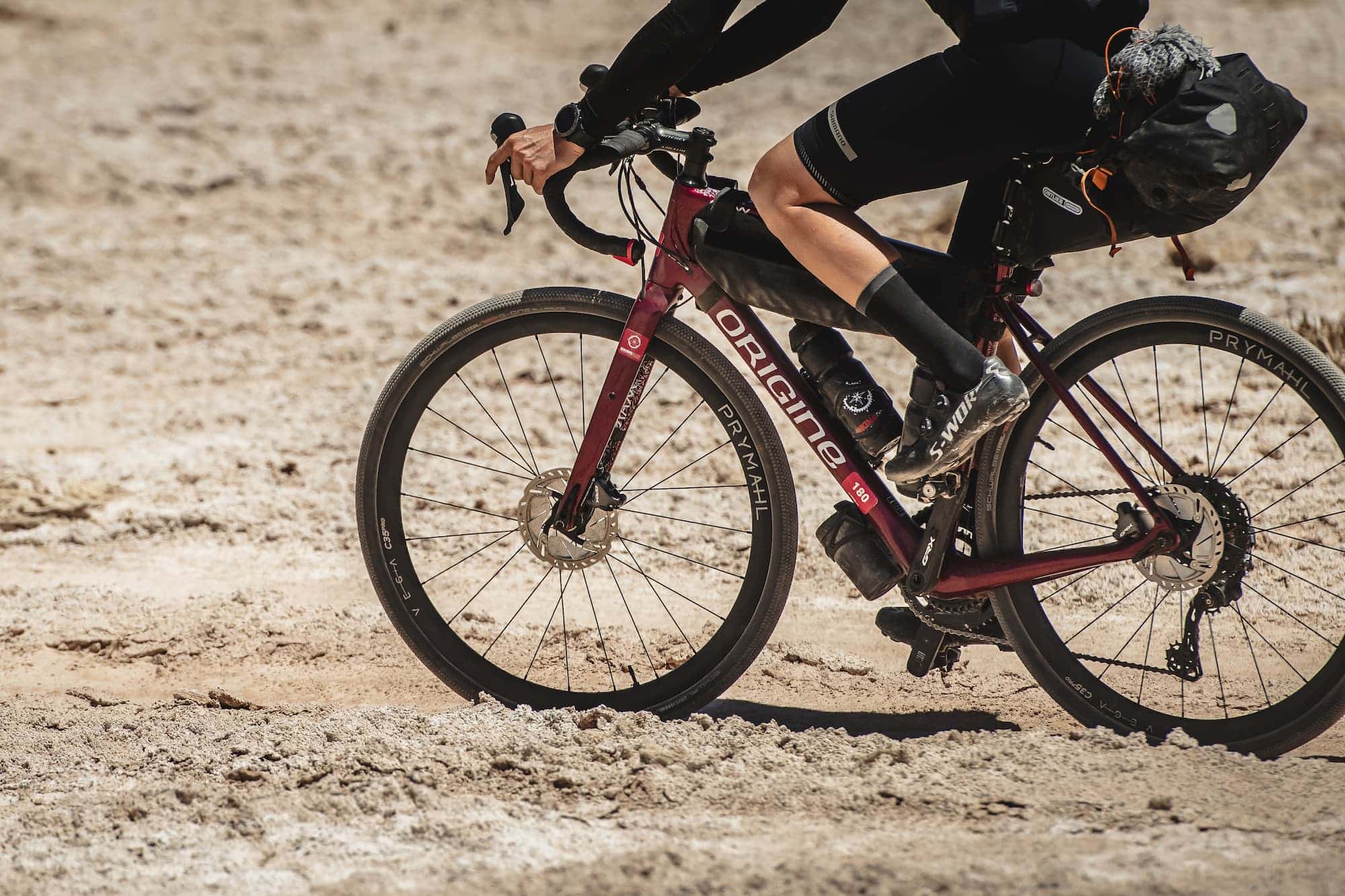 Gravel ou VTT : quelles différences et que choisir ?