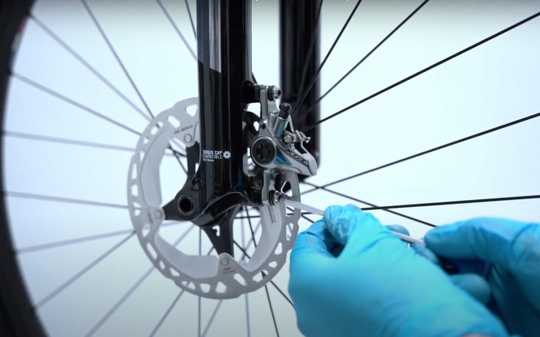 Tutoriel : Comment centrer les étriers de freins à disques de son vélo ?